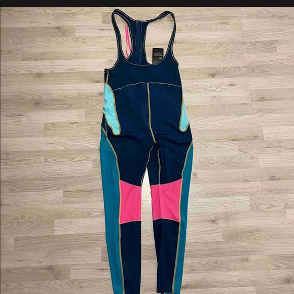 NWT Nike Dry Jumpsuit - Picture 6 of 12